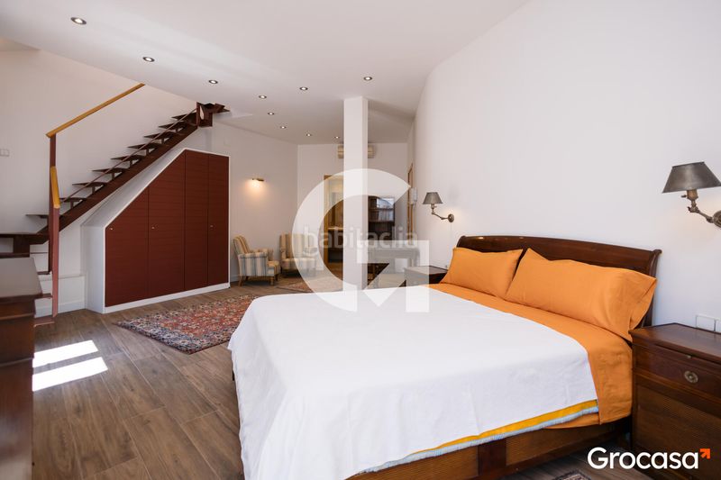 Foto 5fe89b8f-54a0-46e4-a542-02787c550e49. Duplex with heating in Dreta de l´Eixample Barcelona