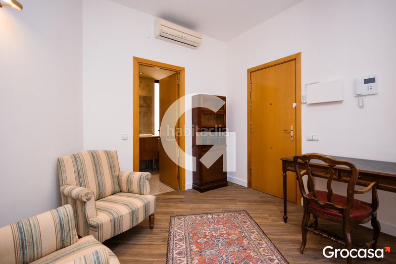 Foto f00c4eb7-2614-4495-a1e4-59d32daddb92. Duplex with heating in Dreta de l´Eixample Barcelona