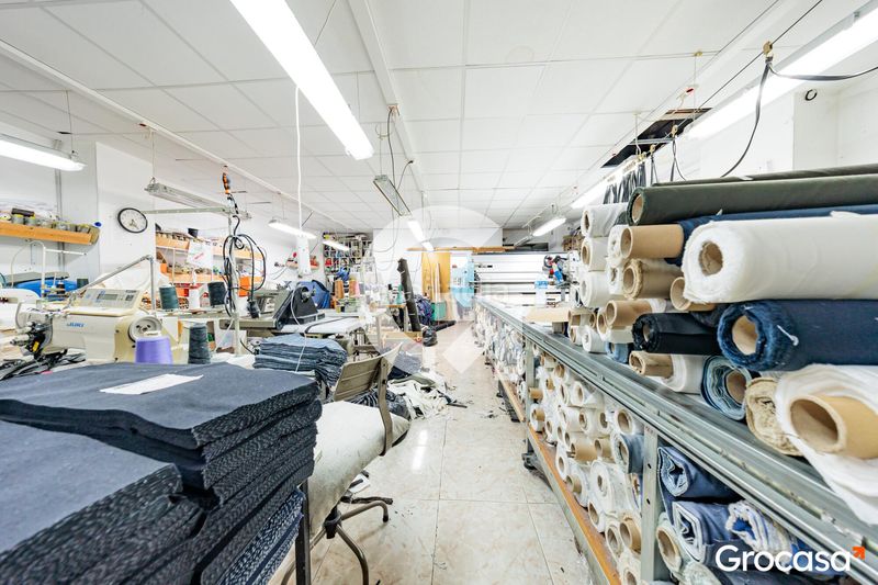 Foto 3e6e9d5d-20cc-4913-86b6-228290aed0dc. Casa amb calefacció aparcament a Torre - Sana Terrassa