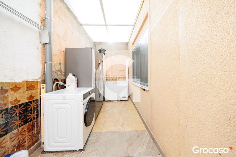 Foto 4569afc1-41d3-4d0f-8d37-d7c3cb7cc2cb. Casa amb calefacció aparcament a Torre - Sana Terrassa