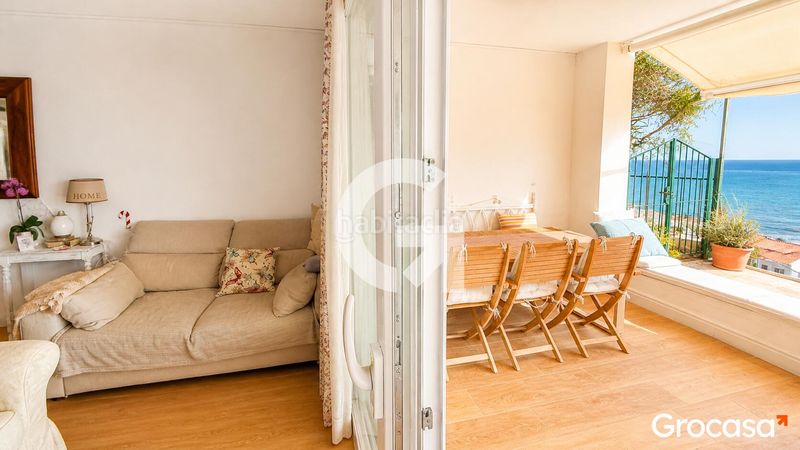 Foto 021a5291-a52e-4b82-a792-8d0c094b632f. Casa adossada a Lagos