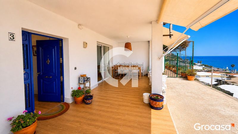 Foto 38dea233-4012-42d0-bd33-b0770b68a270. Casa adossada a Lagos