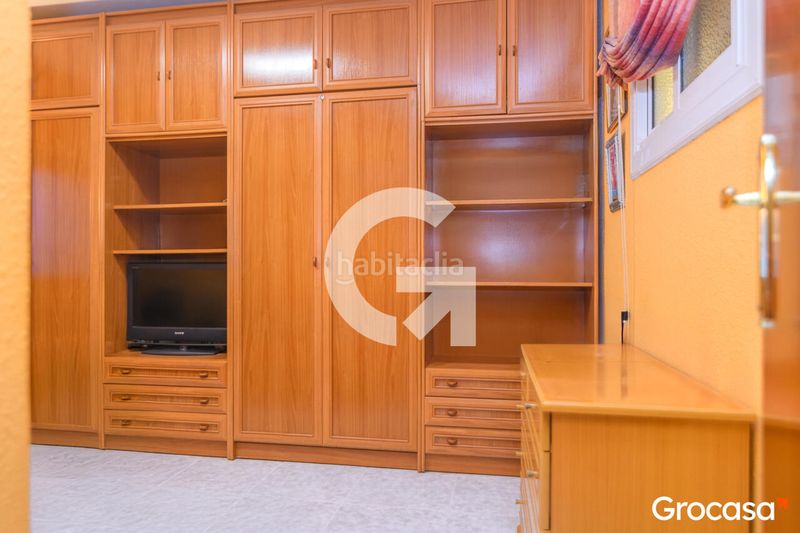 Foto e0f95ee8-1e2a-4526-8e3f-2baeefb25474. Casa adossada amb calefacció a Centre-Estació Gavà