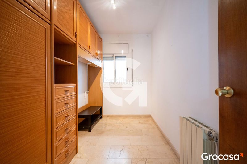 Foto 76a3f47e-31e5-4ce2-bb0c-1f8e248559e2. Flat with heating in Cerdanyola Sud Mataró