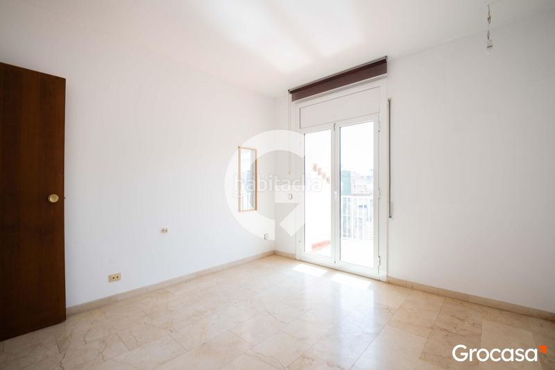 Foto f1a14d9b-98e4-42d7-98e4-a5f214b75d28. Flat with heating in Cerdanyola Sud Mataró