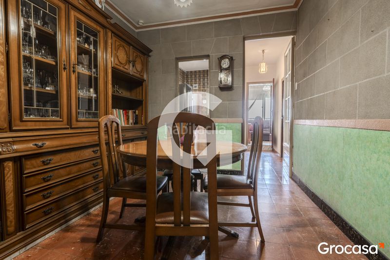 Foto b8833cf3-bf3a-4ac6-ba15-8d09179583b7. Pis a Carmel Barcelona