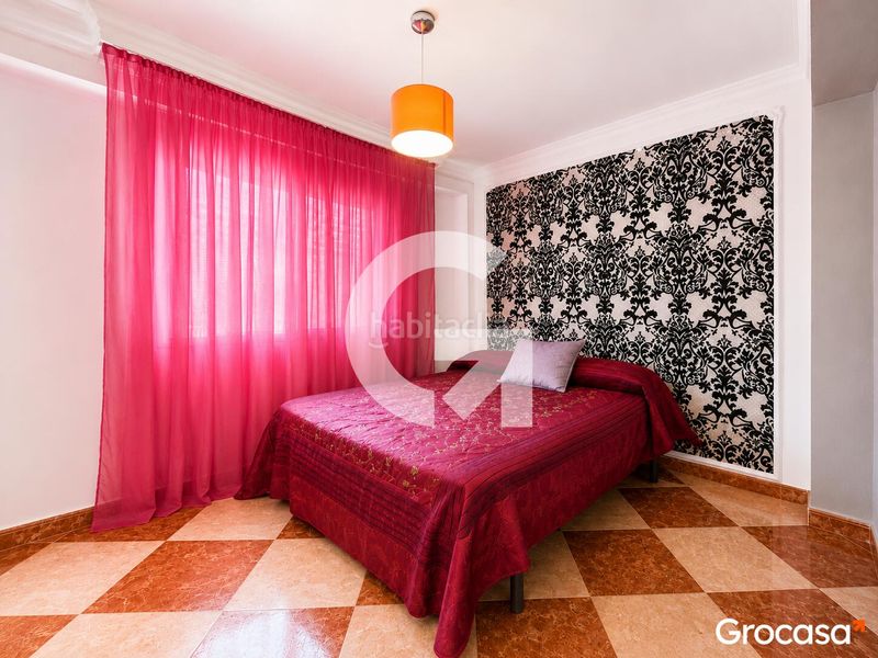 Foto 39bda18b-c0d0-4cb9-9837-daa854b93c76. Flat in Centro Torre del Mar