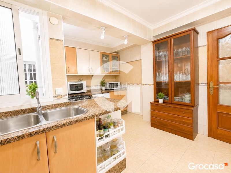 Foto b5e16602-a5f9-43f8-84d8-1b1c06570d98. Flat in Centro Torre del Mar
