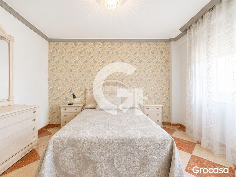 Foto cc4c34a1-b168-4d14-9836-0618e7c63dc7. Flat in Centro Torre del Mar