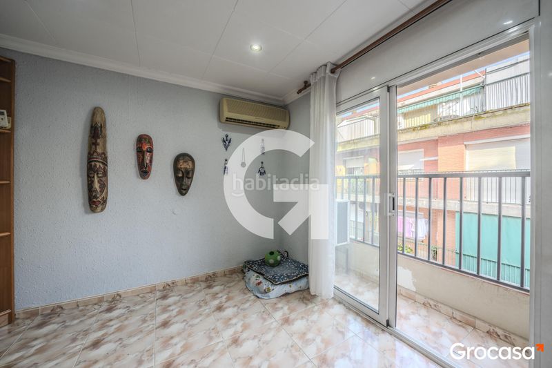 Foto 48c0f98f-bae0-4e12-a01d-123c7e4ec95e. Pis a Carmel Barcelona