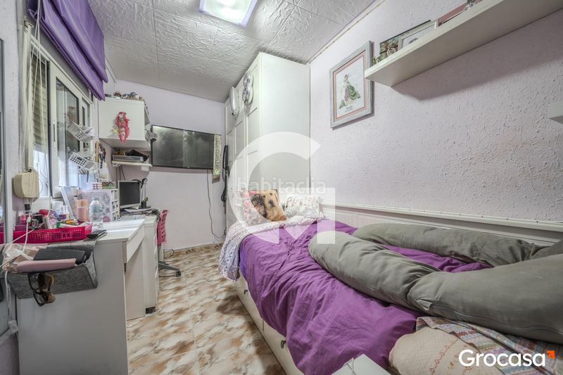 Foto e6892367-d6c4-4bde-839f-4a867295bc5d. Pis a Carmel Barcelona