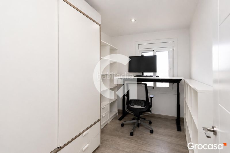 Foto a76ef6d9-4143-4e7b-b206-fa6760085c61. Apartament a Sant Ildefons Cornellà de Llobregat