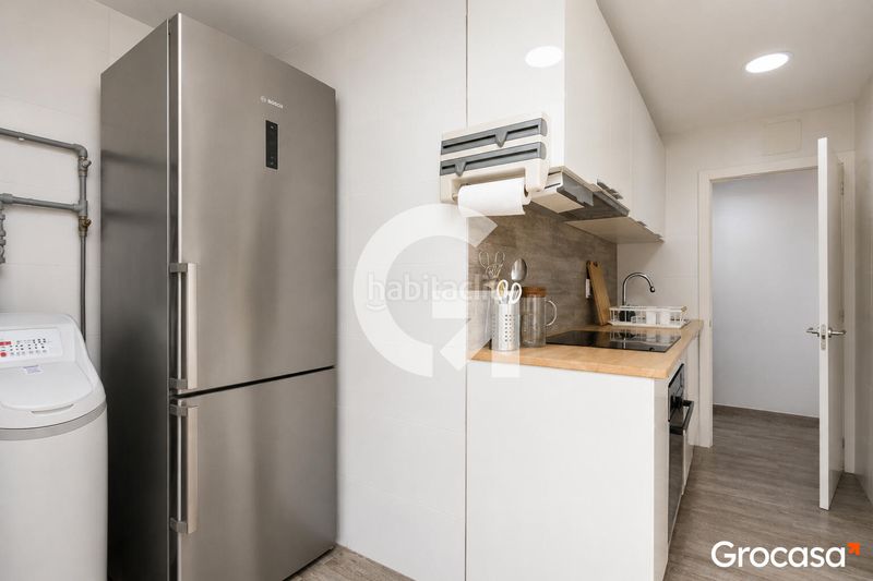 Foto b52849d7-3084-4ccf-855b-4153de6fe899. Apartament a Sant Ildefons Cornellà de Llobregat