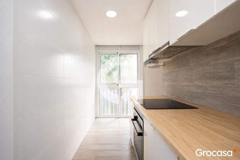 Foto d1399943-590c-480c-9eed-d28337bf9fba. Apartament a Sant Ildefons Cornellà de Llobregat