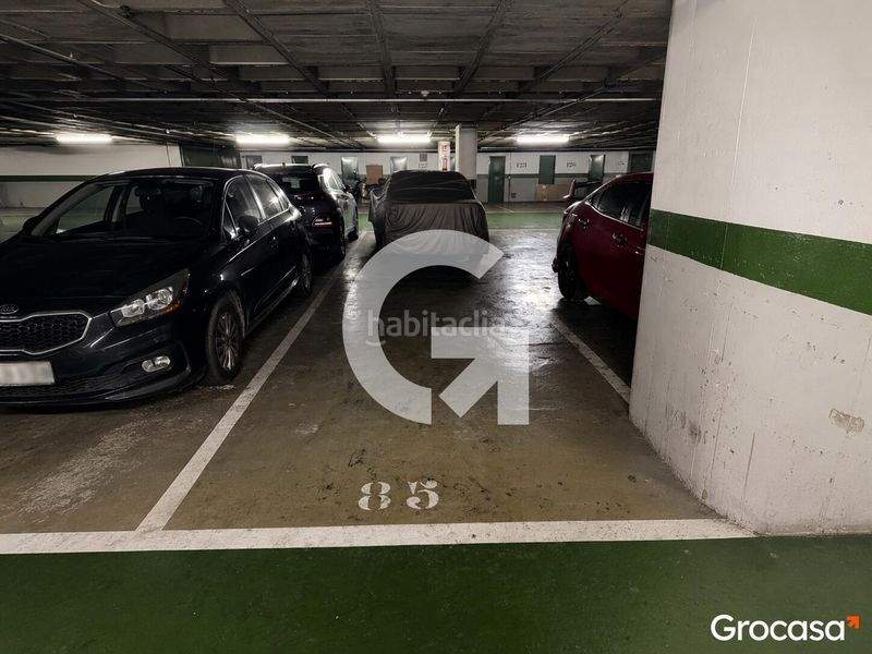 Foto f3d866cf-cb97-467c-9810-30a8364c8722. Posto auto in Sant Ildefons Cornellà de Llobregat