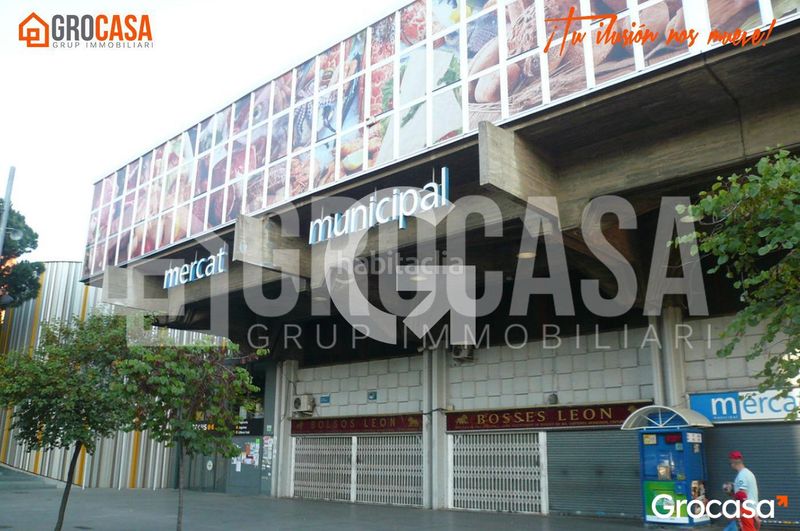 Foto 60711f99-a360-40eb-b340-10439307f8aa. Pis amb aparcament a Sant Ildefons Cornellà de Llobregat