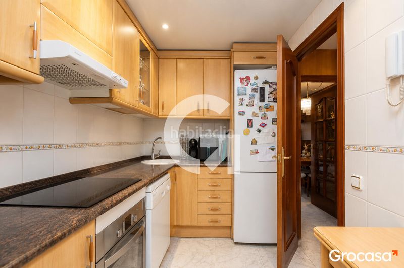 Foto 30229bd8-4951-490e-b88c-075f648995f8. Pis a Sant Ildefons Cornellà de Llobregat