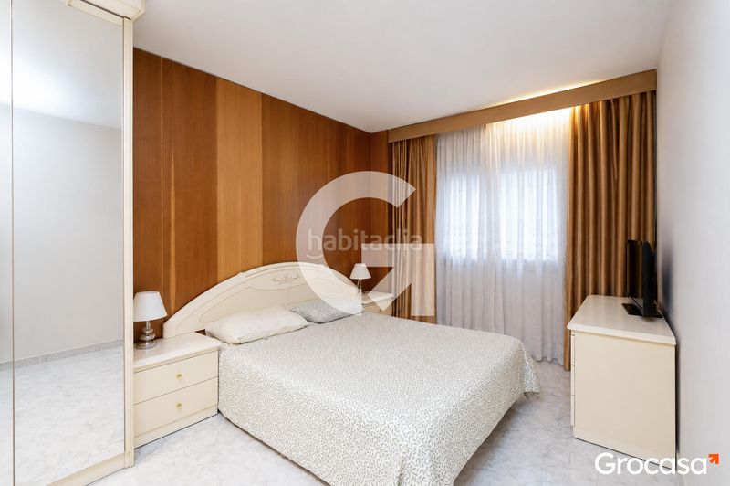 Foto b319f702-ceca-4993-8128-94a89ce38f17. Pis a Sant Ildefons Cornellà de Llobregat
