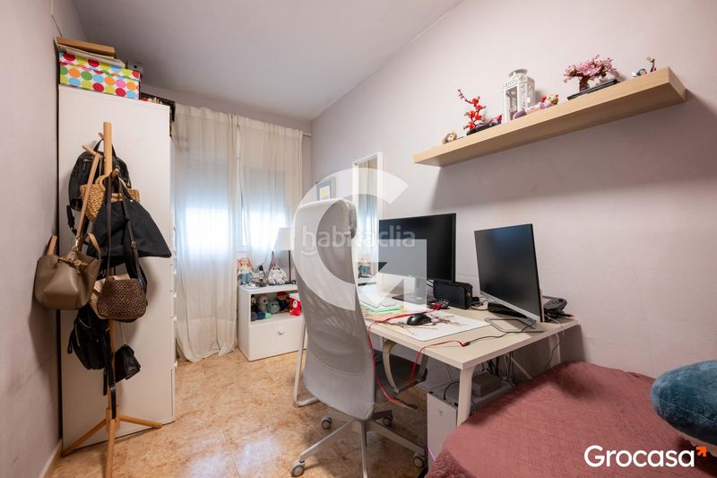 Foto f4e62d9a-648d-4500-81aa-a782a296a4b4. Pis amb calefacció aparcament a La Llàntia Mataró