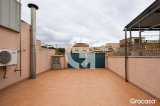 Maison jumelée  Cl josep marimon,de. Magnífica casa con terraza