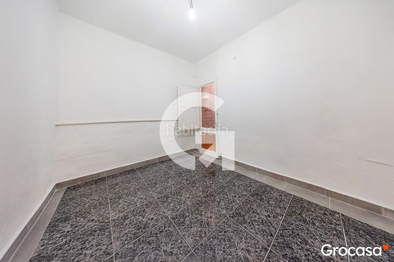Foto 5ea687ca-c10a-4b33-b0d8-e8576952130c. Casa a Sant Pere Nord Terrassa