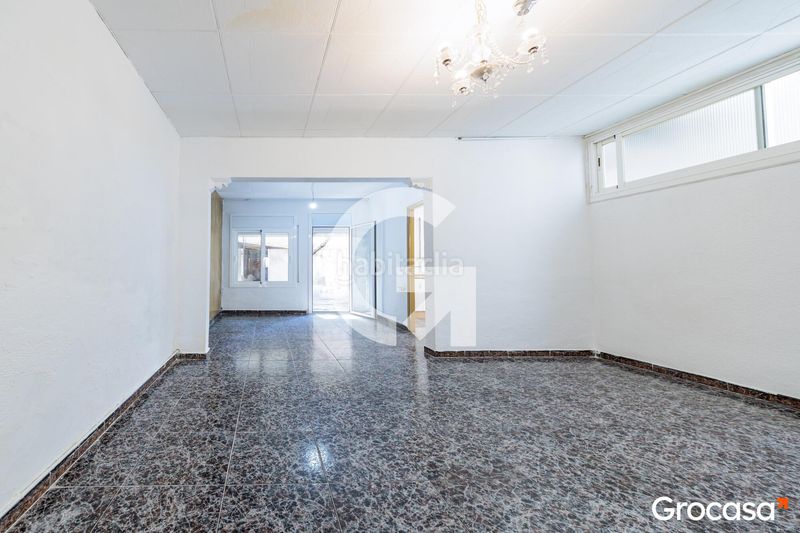 Foto a8677226-6e42-4732-9081-3fa710d6684f. Casa a Sant Pere Nord Terrassa