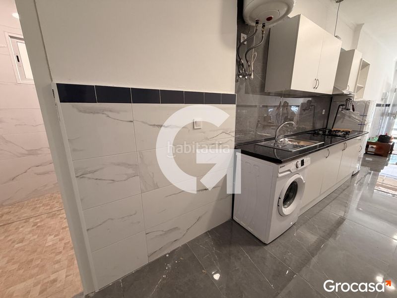 Foto b4774739-045d-4a37-bd90-dbc589916497. Planta baixa a Nuevo Centro Sagunt