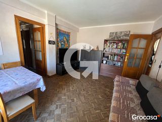 Penthouse  Cl sant josep. Oportunidad piso con 4 habitaciones y ascensor