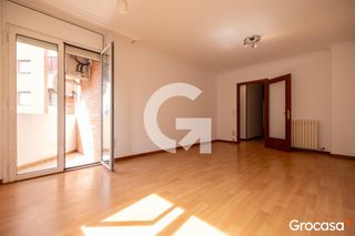 Pis  Cl verge del blau. Tu nuevo hogar en balàfia, lleida, te está esperando!!