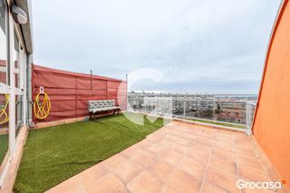 Dúplex  Av bejar, de. Ático dúplex con dos terrazas y un balcón