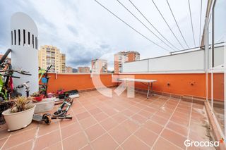 Dúplex  Av bejar, de. Ático dúplex con dos terrazas y un balcón