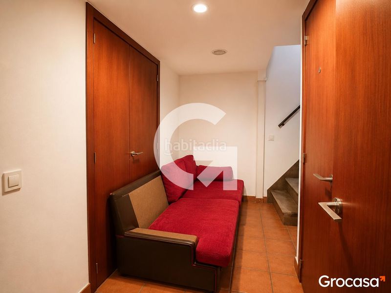 Foto 45f0298e-e2e8-4865-b77d-64f640bed0f2. Local comercial a Nuevo Centro Sagunt