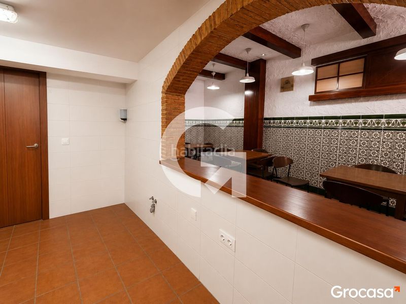 Foto 6fdd2418-f4a2-4871-a6b4-74b4bf5ced5d. Local comercial a Nuevo Centro Sagunt