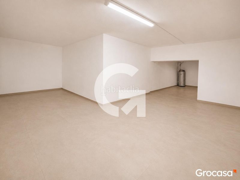 Foto 95ce1c91-b2f3-487a-b1c0-748d113c59bd. Local comercial a Nuevo Centro Sagunt