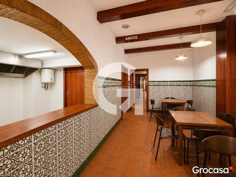 Foto d91cdad6-8a42-4200-92f1-f439539ae9f8. Local comercial a Nuevo Centro Sagunt