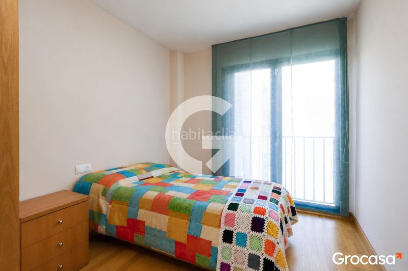 Foto a3cf1332-8794-47da-b491-28a8e953789b. Casa adossada amb calefacció aparcament a Torrent Ballester Viladecans