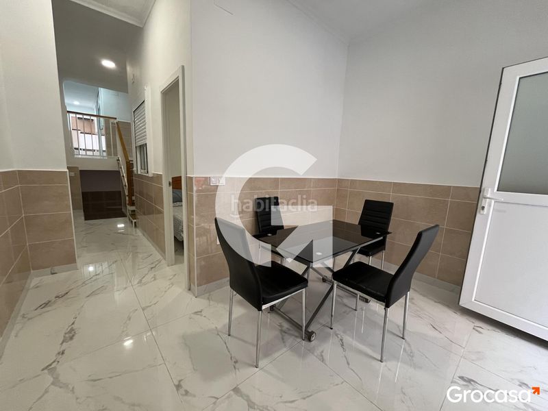 Foto b5a40e4c-e1e4-4fcb-8ec1-537ca239a0a9. Local comercial amb calefacció a Nuevo Centro Sagunt