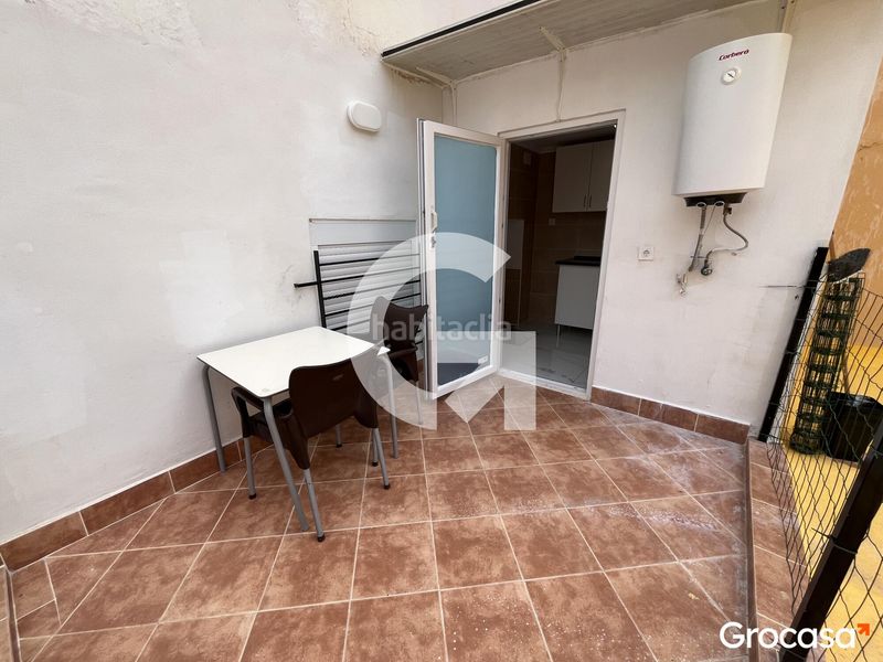 Foto dd52a340-cd64-4989-9820-2346049106c1. Local comercial amb calefacció a Nuevo Centro Sagunt