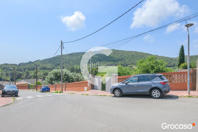 Foto 6ab6dece-b205-4e02-8765-21ec1790f7e8. Wohngrundstück in La Sentiu Gavà