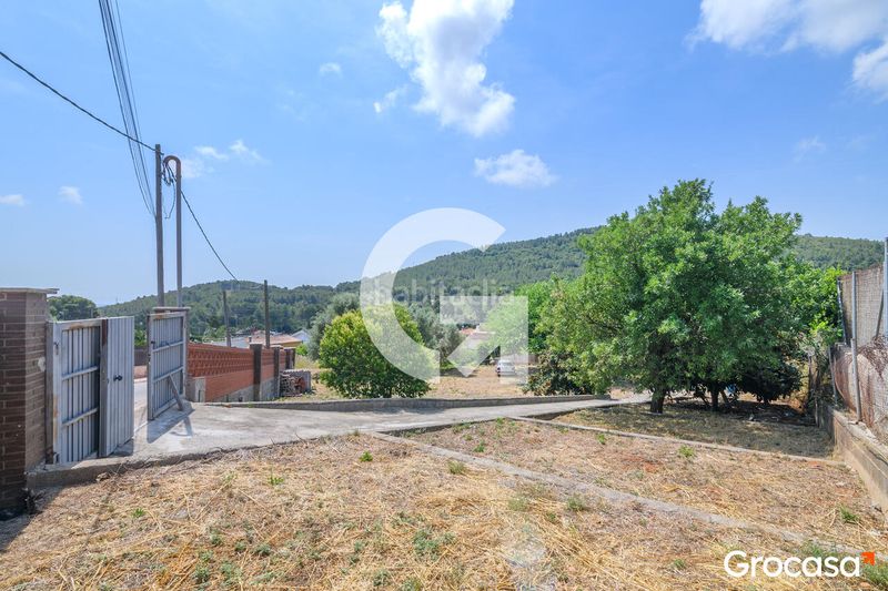 Foto ec4b059a-0070-4fb4-b955-a213ed98abb3. Wohngrundstück in La Sentiu Gavà