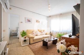 Etagenwohnung  Pj antonia coll. Piso en cirera