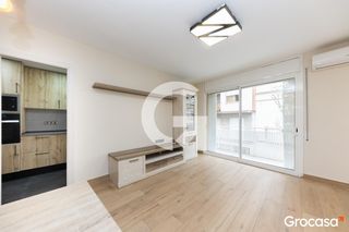 Zweistöckige Wohnung  Cl francoli. Duplex de obra seminueva.