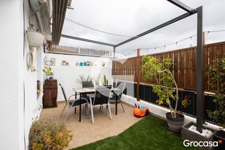 Attique  Cl muntanya. Ático reformado y luminoso con amplia terraza!