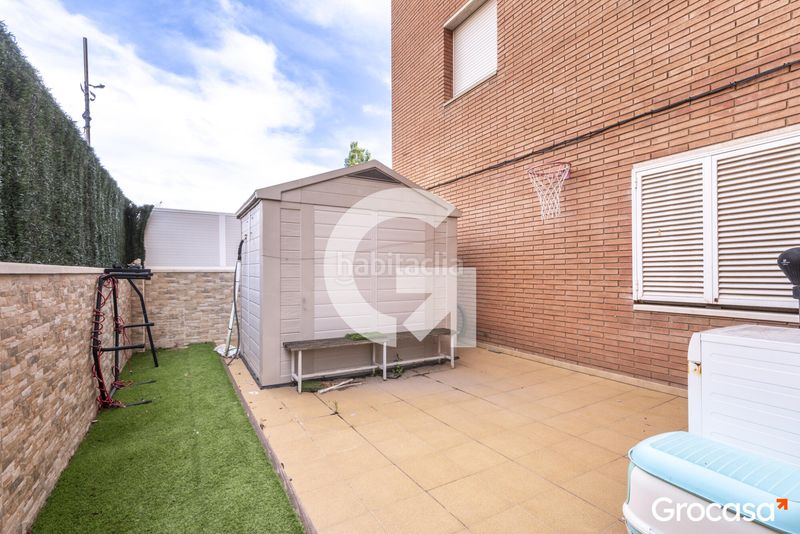 Foto c50bb33c-0159-4044-a389-8fd326f6a467. Pis amb calefacció aparcament piscina a Fontsanta-Fatjó Cornellà de Llobregat