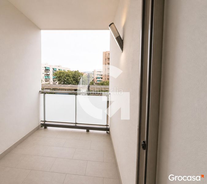 Foto 4624a5a0-84fd-45bf-b25e-77e84f2eb869. Piso dúplex premium en el corazón de la ciudad en Sant Vicenç dels Horts