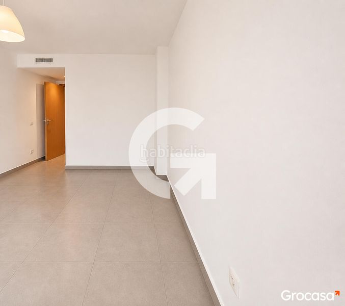 Foto 5dbd6fec-c013-44cb-96b7-cbccbd2e3157. Piso dúplex premium en el corazón de la ciudad en Sant Vicenç dels Horts