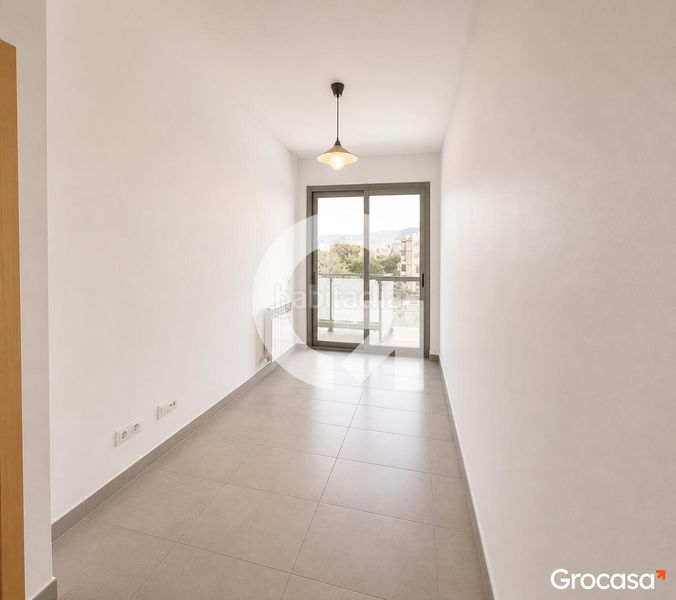 Foto e7bd912f-a4c3-4902-be7e-212cf3ba5d55. Piso dúplex premium en el corazón de la ciudad en Sant Vicenç dels Horts