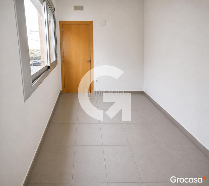 Foto 4d21ebed-bc8d-4e2f-85d8-53c96e8c0d57. Piso  con mucho encanto y excelente distribución en Sant Vicenç dels Horts