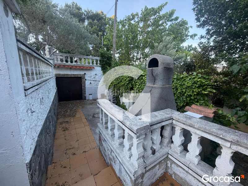 Foto 0d588c15-4e72-41ab-a89a-b546553aad7d. Casa amb calefacció aparcament piscina a Vallirana