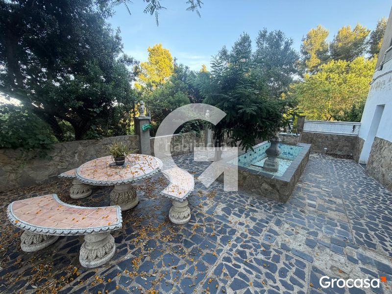 Foto a013da88-3cbe-4f51-9ba4-d73f740fd470. Casa amb calefacció aparcament piscina a Vallirana